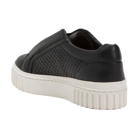 CLARKS Leather Mayhill Bay Comfort Sneakers - Picture 2 of 3